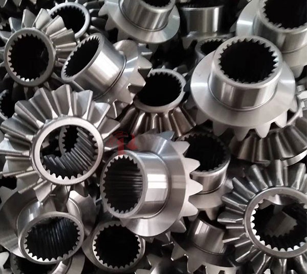 precision forging differential gear with pin